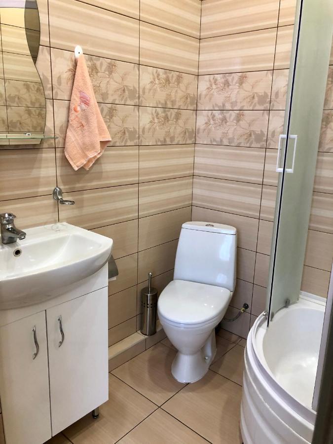 לבוב Apartment Studio -Біля Вокзалу-Недалеко Від Центру-Городоцька 151 מראה חיצוני תמונה